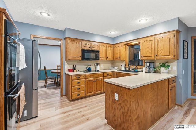 14453 Nelson's Creek Drive, Omaha, NE 68116