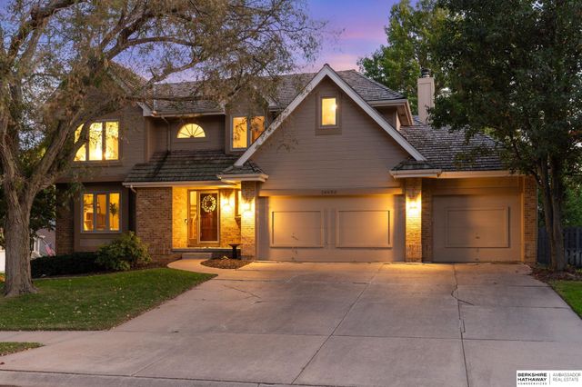 14453 Nelson's Creek Drive, Omaha, NE 68116