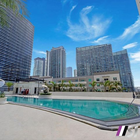 999 SW 1st Ave 1511, Miami, FL 33130