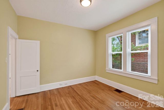 29 Mildred Avenue, Asheville, NC 28806