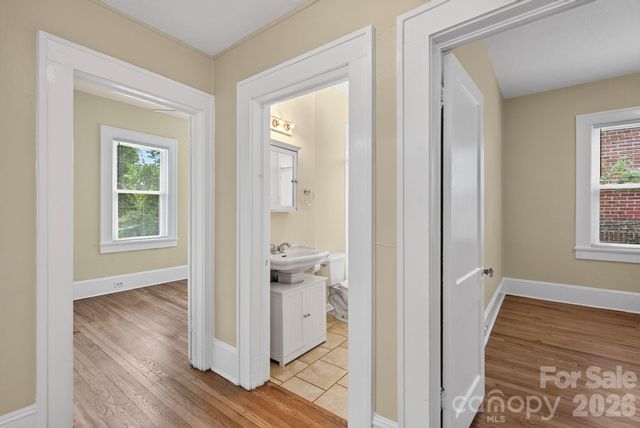 29 Mildred Avenue, Asheville, NC 28806