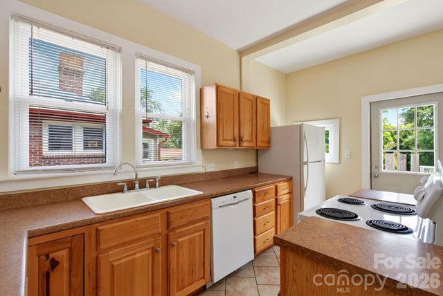 29 Mildred Avenue, Asheville, NC 28806