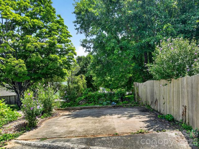 29 Mildred Avenue, Asheville, NC 28806