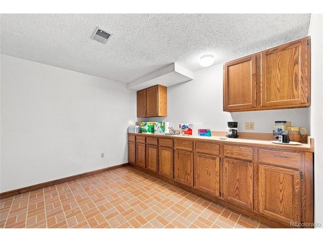 1428 W Briarwood Ave, Littleton, CO 80120
