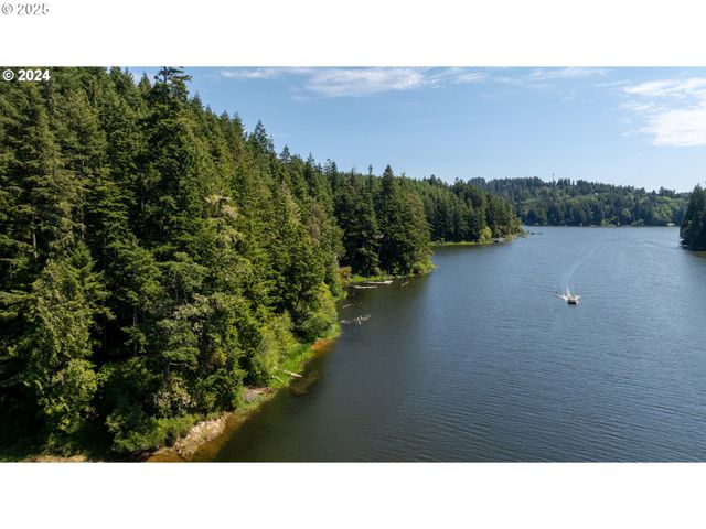 0 Tenmile Lake, Lakeside, OR 97449