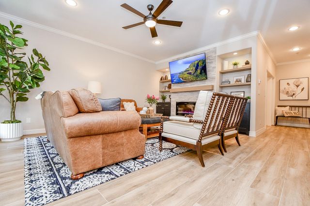 4309 Lake Walk Court, Missouri City, TX 77459