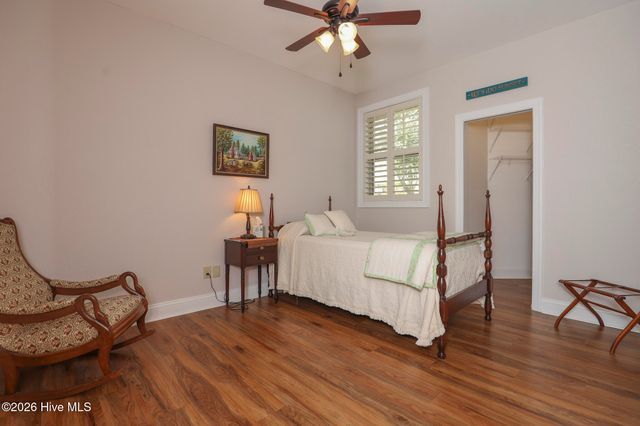 113 Harold Avenue, Swansboro, NC 28584