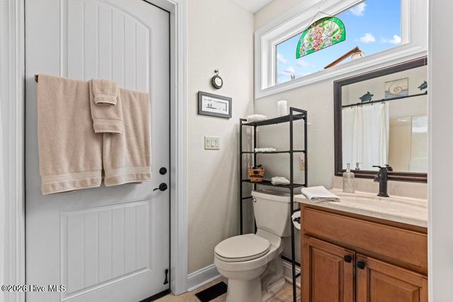 113 Harold Avenue, Swansboro, NC 28584