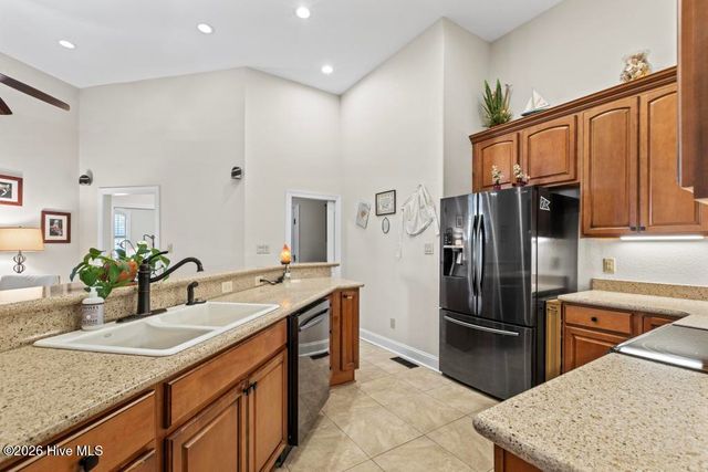 113 Harold Avenue, Swansboro, NC 28584