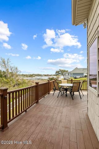 113 Harold Avenue, Swansboro, NC 28584