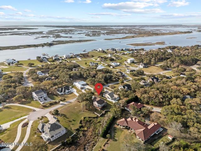 113 Harold Avenue, Swansboro, NC 28584