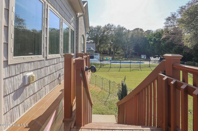 113 Harold Avenue, Swansboro, NC 28584