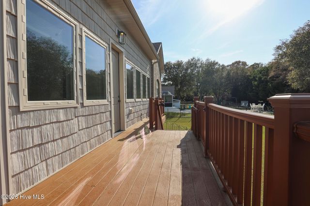 113 Harold Avenue, Swansboro, NC 28584