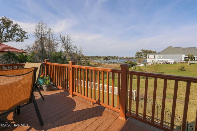 113 Harold Avenue, Swansboro, NC 28584