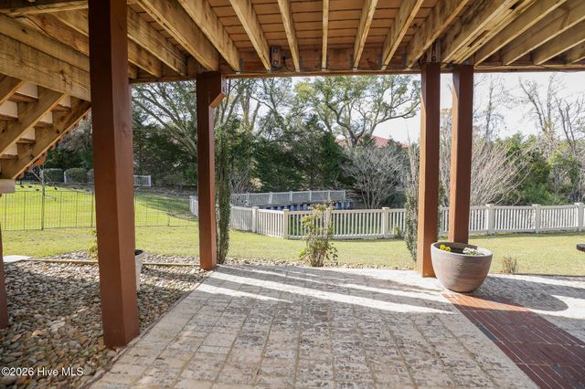 113 Harold Avenue, Swansboro, NC 28584