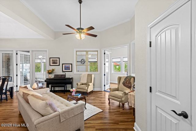 113 Harold Avenue, Swansboro, NC 28584