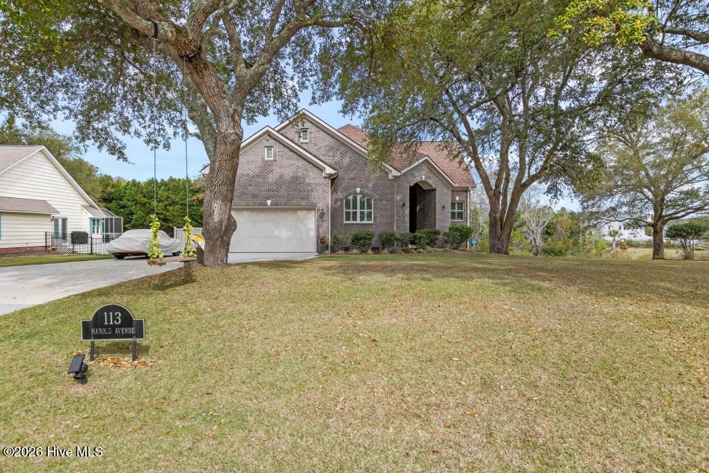 113 Harold Avenue, Swansboro, NC 28584