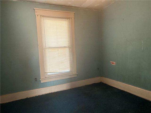 5709 Adelphi Street, Cincinnati, OH 45227