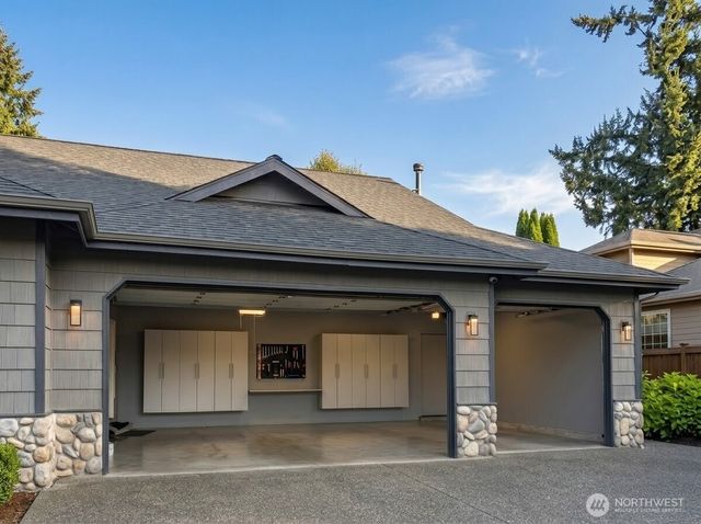 6401 91st Avenue Ct W, University Place, WA 98467