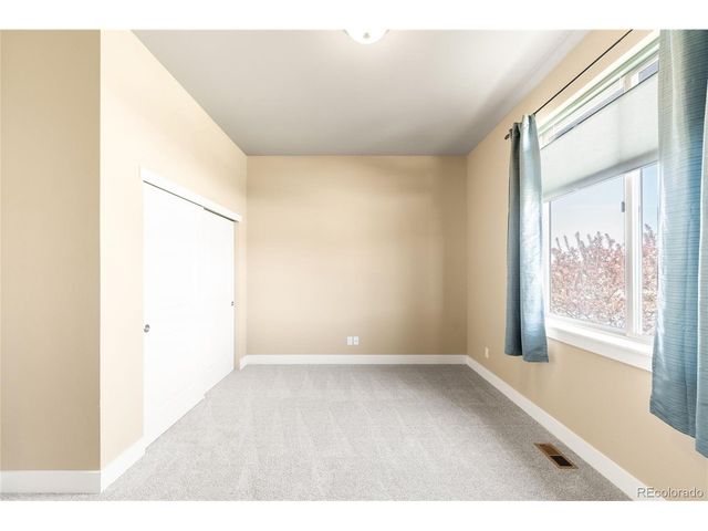 304 Duesenberg Ln, Fort Collins, CO 80524