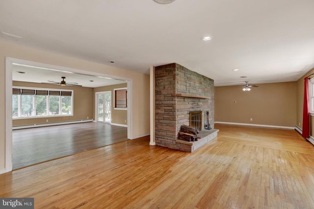 3 WOODCLIFFE DR, Robbinsville, NJ 08690