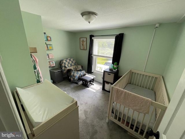 61 ARGYLE AVE, Glen Rock, PA 17327