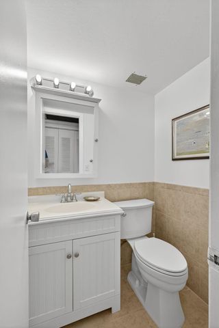 334 Dover B, West Palm Beach, FL 33417