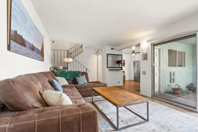 3039 E Harbor Boulevard, Ventura, CA 93001