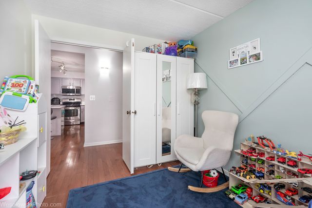 4106 N Narragansett Avenue 208, Chicago, IL 60634