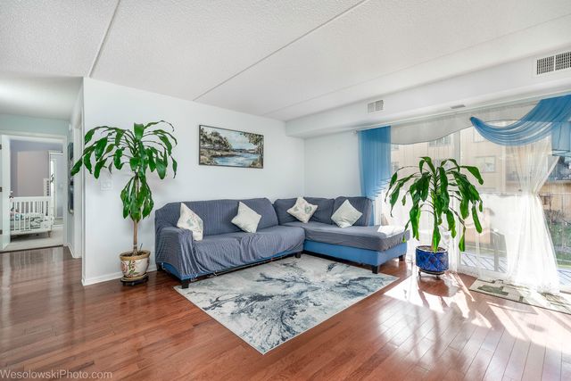 4106 N Narragansett Avenue 208, Chicago, IL 60634