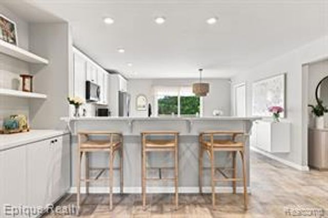 7269 Wildflower Ct Court, Grand Blanc, MI 48439
