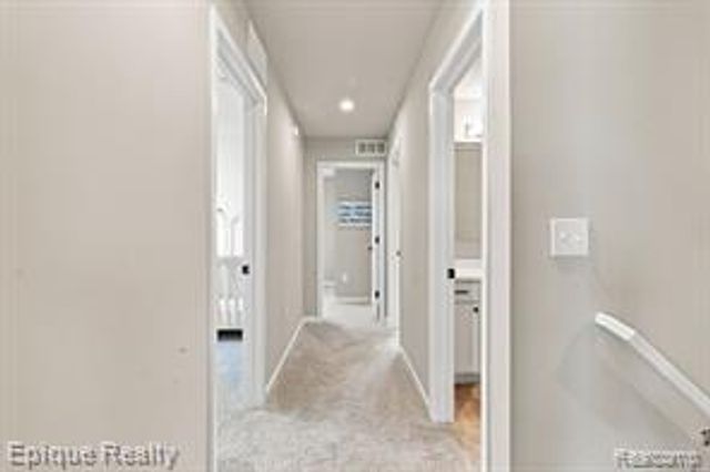 7269 Wildflower Ct Court, Grand Blanc, MI 48439