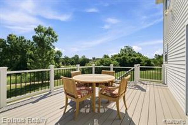 7269 Wildflower Ct Court, Grand Blanc, MI 48439