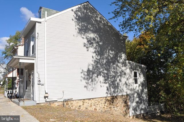 646 N 2ND ST, Pottsville, PA 17901