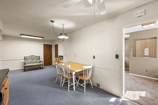 18001 Floral Street, Livonia, MI 48152