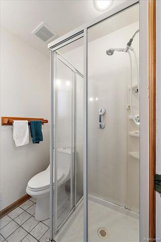 18001 Floral Street, Livonia, MI 48152