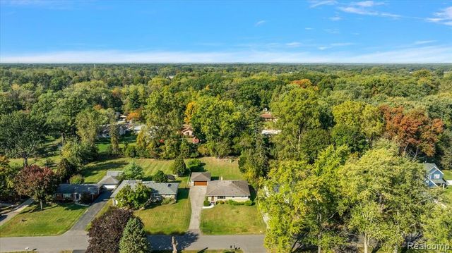 18001 Floral Street, Livonia, MI 48152