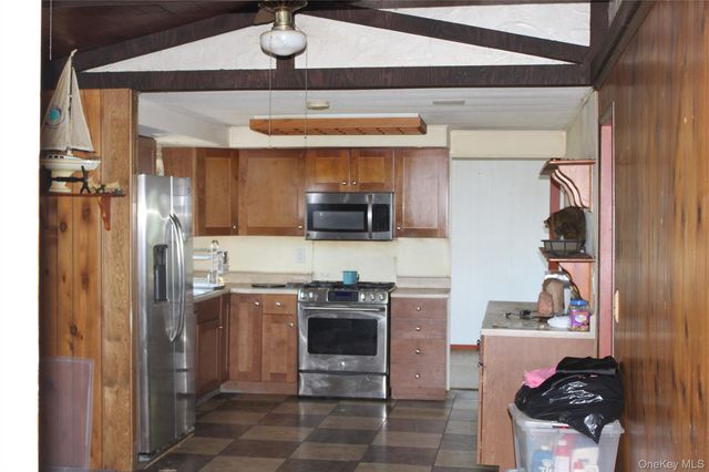 160 Holesapple Road 52, Dover Plains, NY 12522