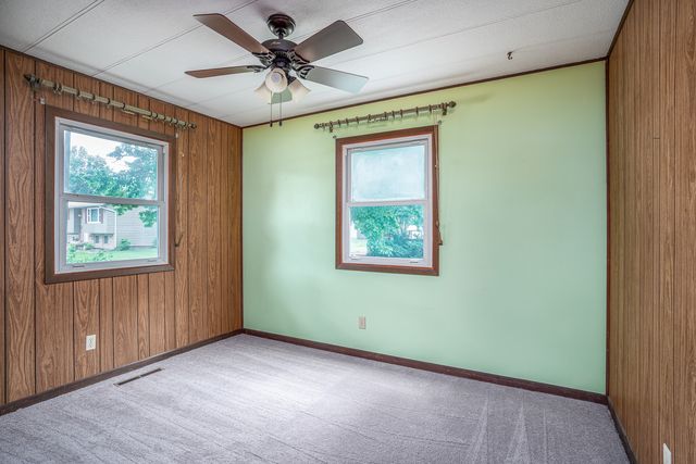 1105 Mark Street, Colona, IL 61241