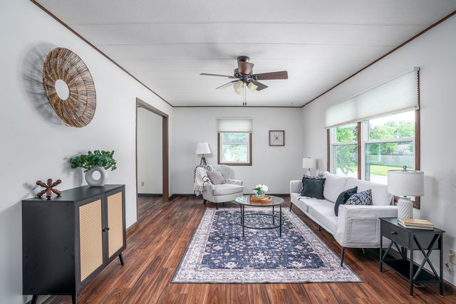 1105 Mark Street, Colona, IL 61241
