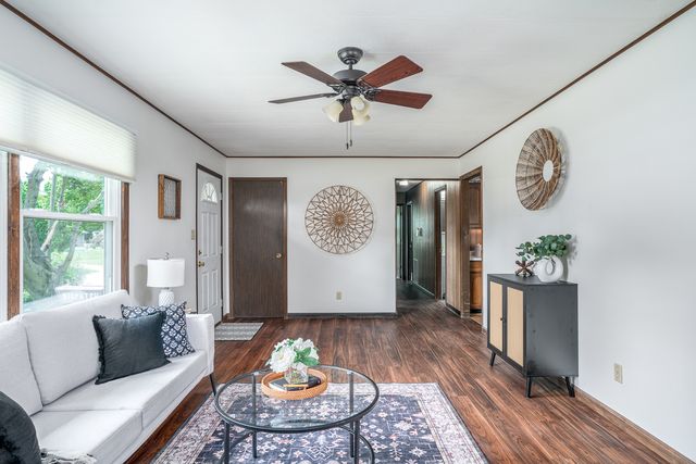 1105 Mark Street, Colona, IL 61241