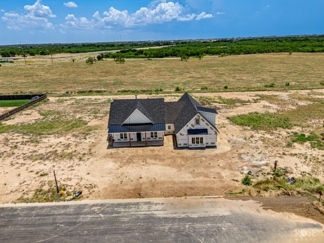 4546 Old Stone Drive, San Angelo, TX 76904