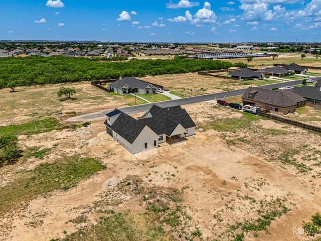 4546 Old Stone Drive, San Angelo, TX 76904