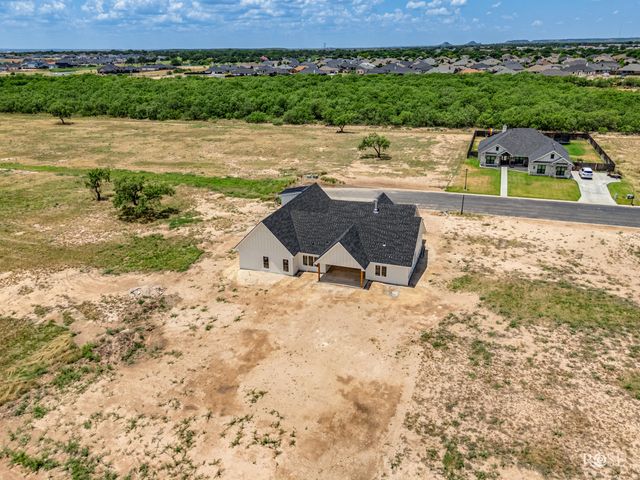 4546 Old Stone Drive, San Angelo, TX 76904