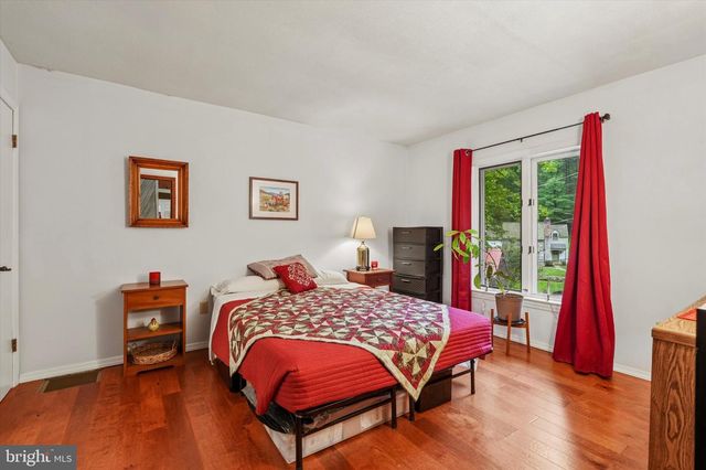 79 E HIGHLAND RD, Parkesburg, PA 19365