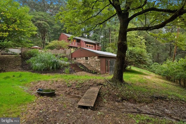 79 E HIGHLAND RD, Parkesburg, PA 19365
