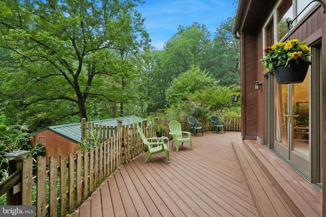 79 E HIGHLAND RD, Parkesburg, PA 19365