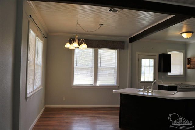 5037 Canal St, Milton, FL 32570