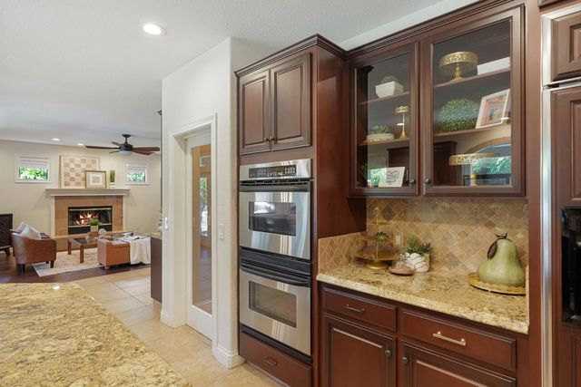 5554 Saint Andrews Dr, Stockton, CA 95219