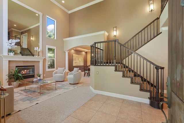 5554 Saint Andrews Dr, Stockton, CA 95219